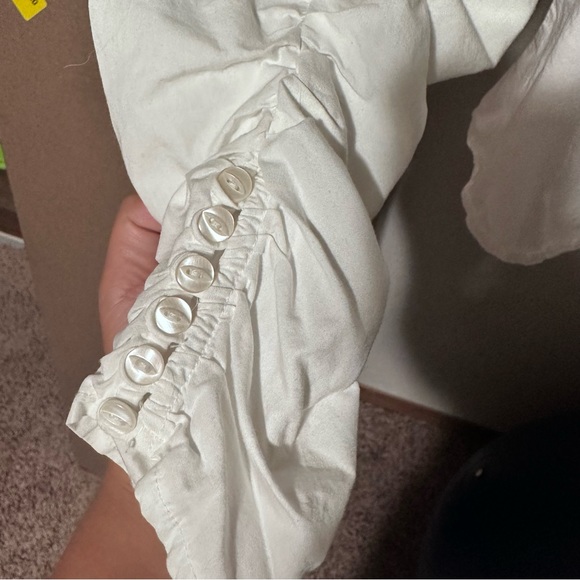 Newport News white formal shirt.. very cute - Picture 2 of 4